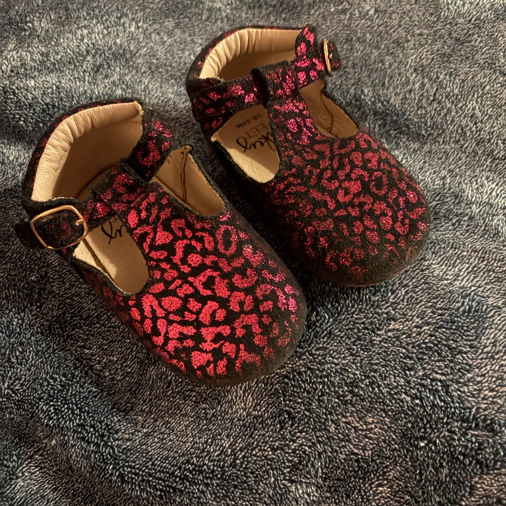 Stylish Pink Leopard Kids Shoes